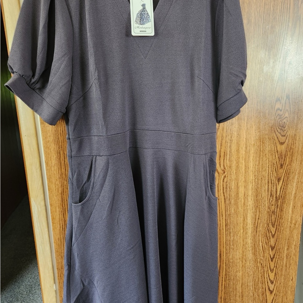 Elegant Women's Dress in Classic Black